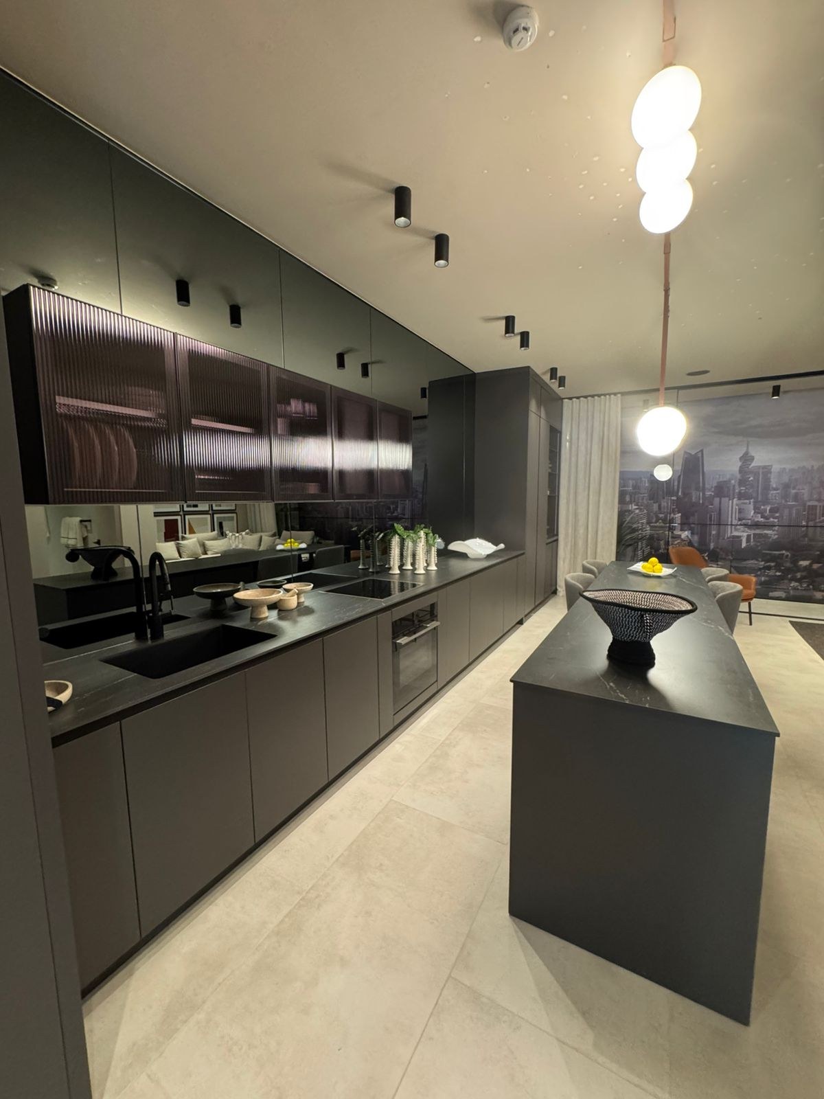 Uptown Condo Suite kitchen