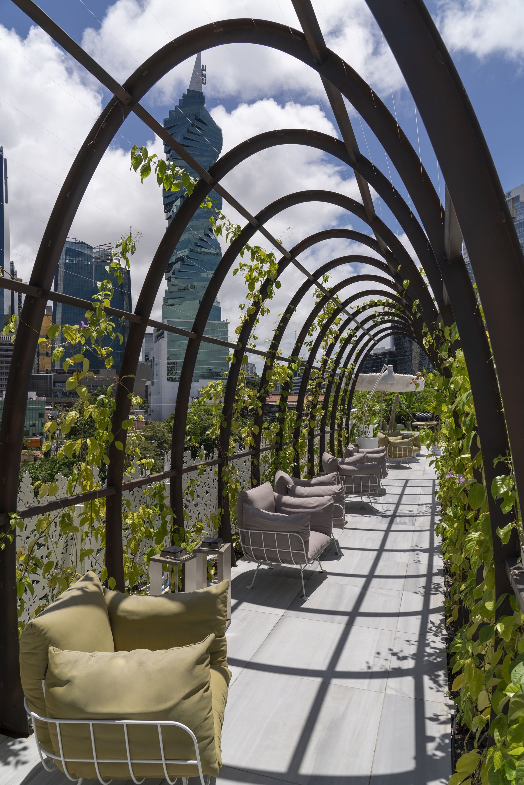 Wanders & Yoo rooftop pergola walkway